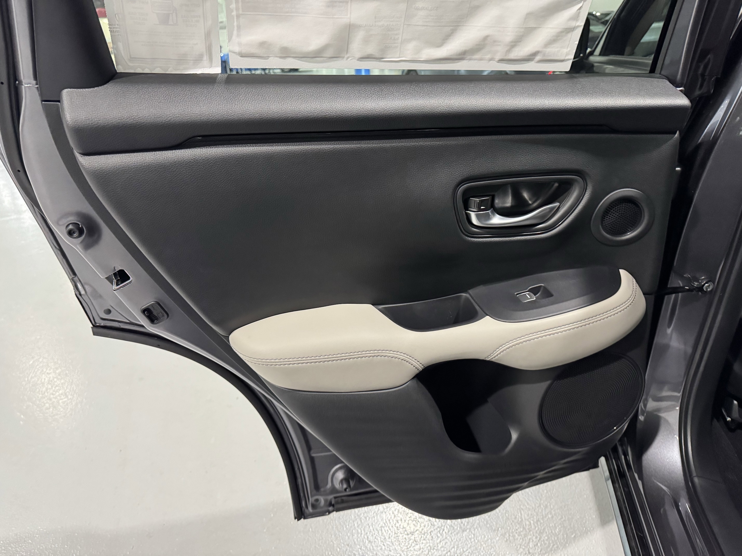 2026 Honda HR-V EX-L - Photo 33