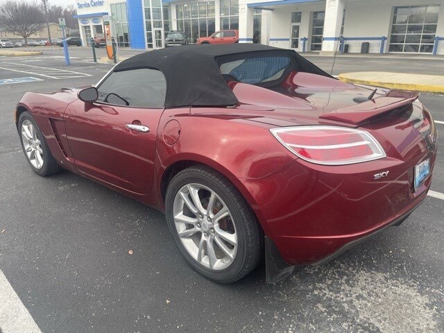 2009 Saturn Sky Convertible photo 4