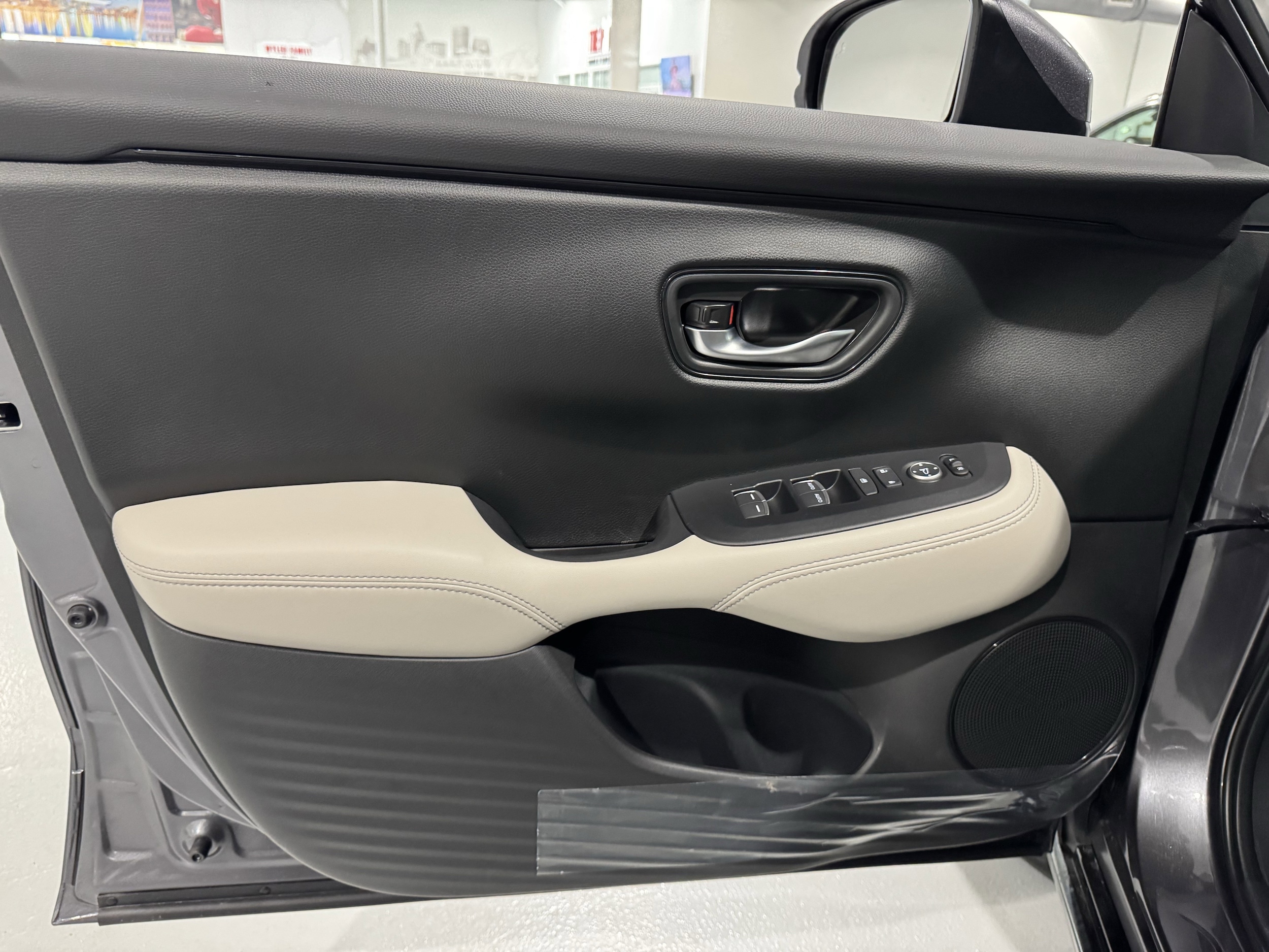 2026 Honda HR-V EX-L - Photo 24