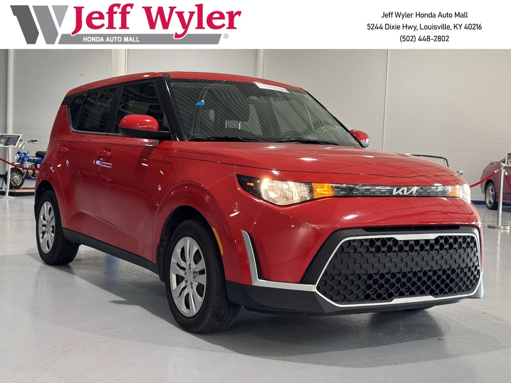 Used 2024 Kia Soul LX IVT Hatchback