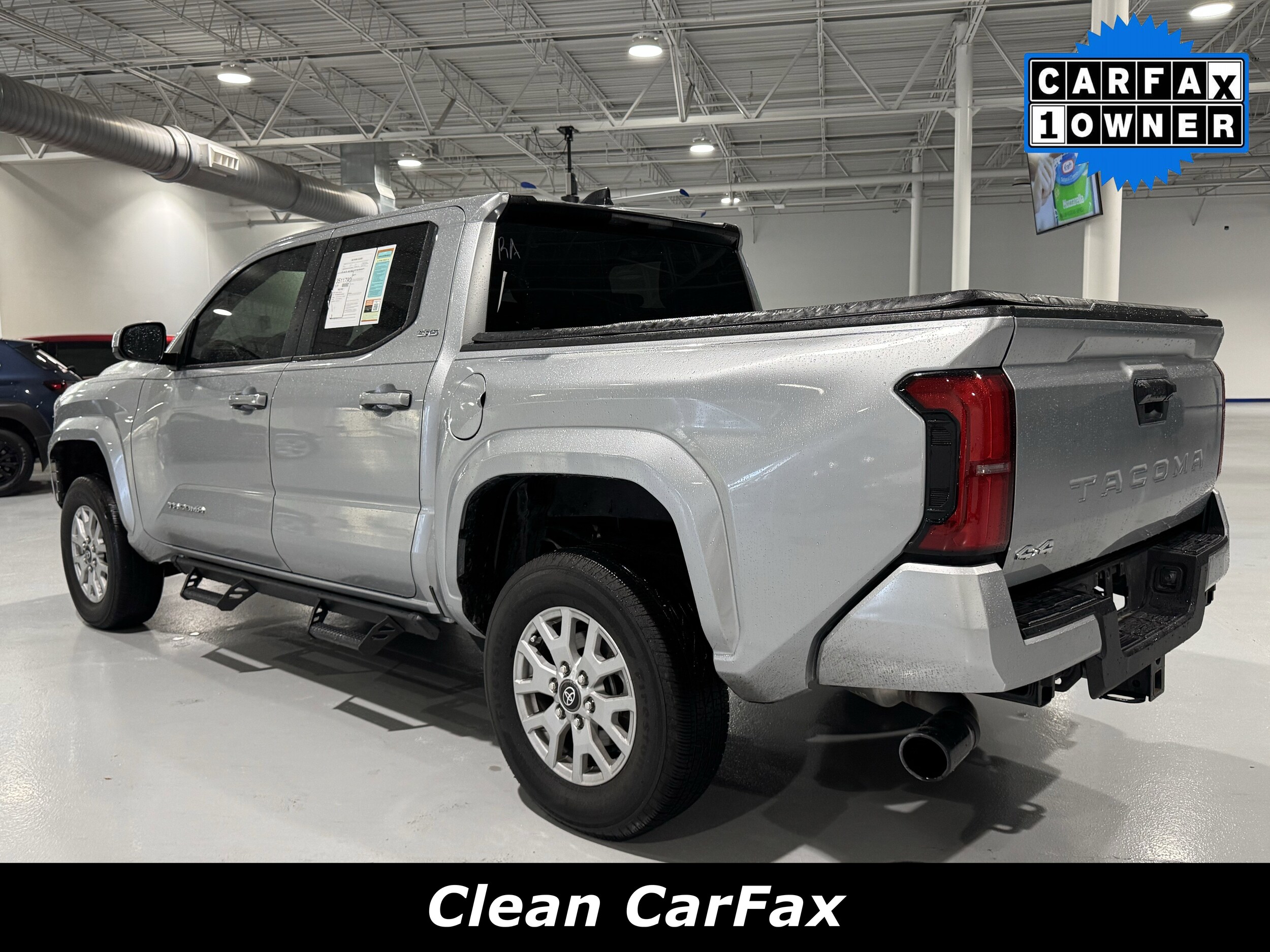 2024 Toyota Tacoma 4x4 Double Cab photo 2