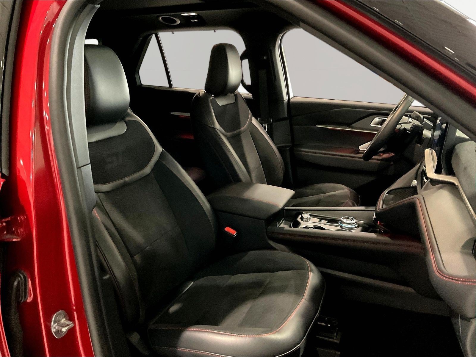 Photo 33