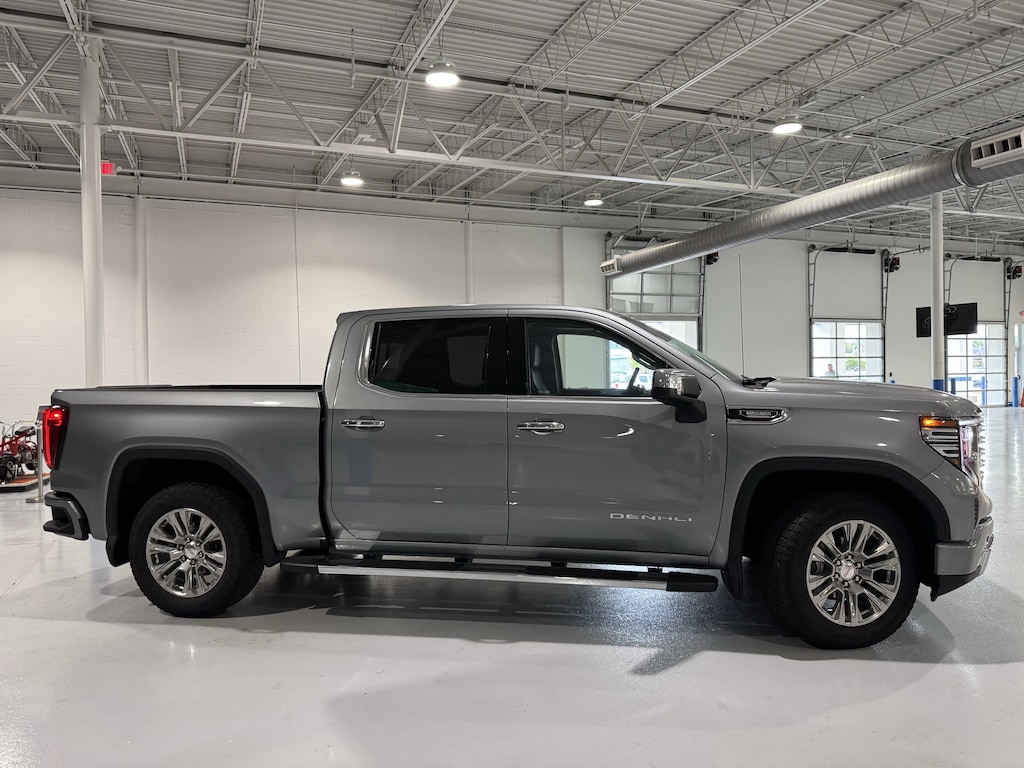 Used 2024 GMC Sierra 1500 4WD Crew Cab 147 Denali Truck Crew Cab