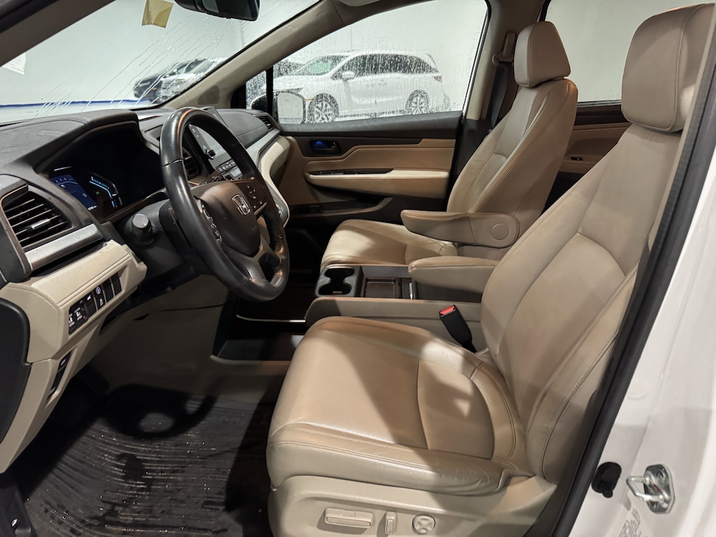 Used 2023 Honda Odyssey EX-L Auto Van