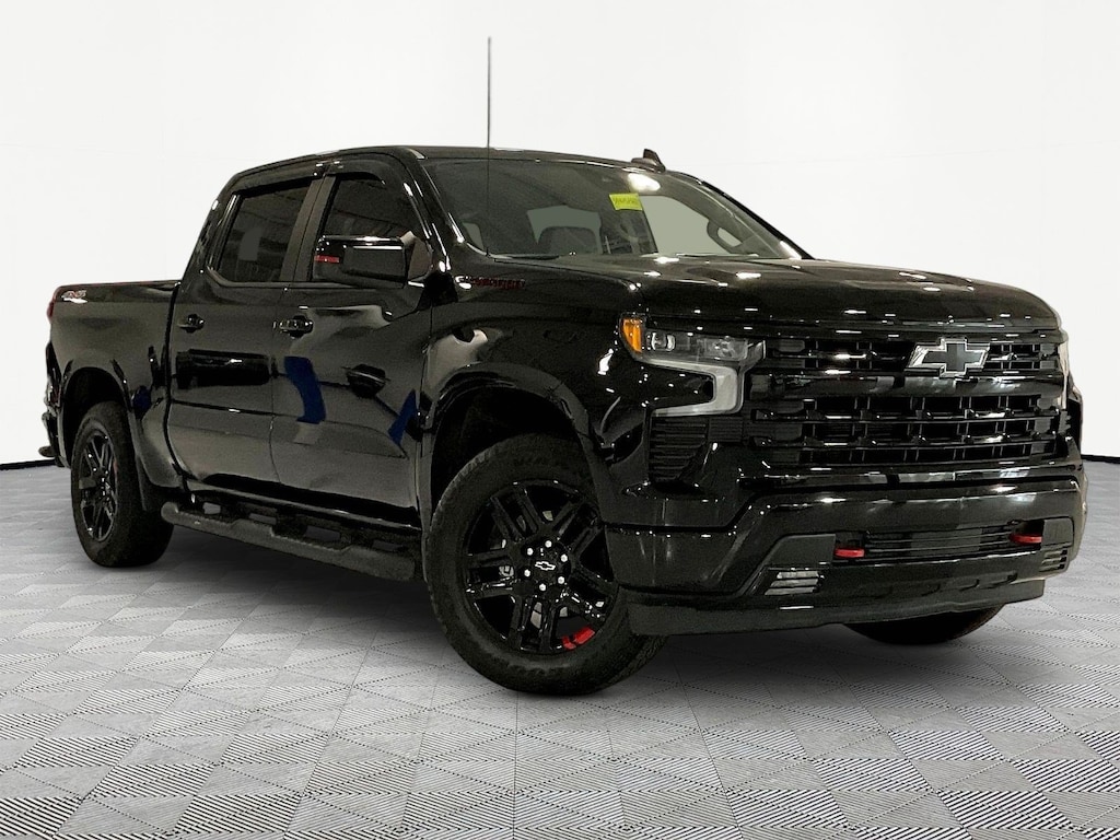 Used 2022 Chevrolet Silverado 1500 4WD Crew Cab 147 RST Truck Crew Cab