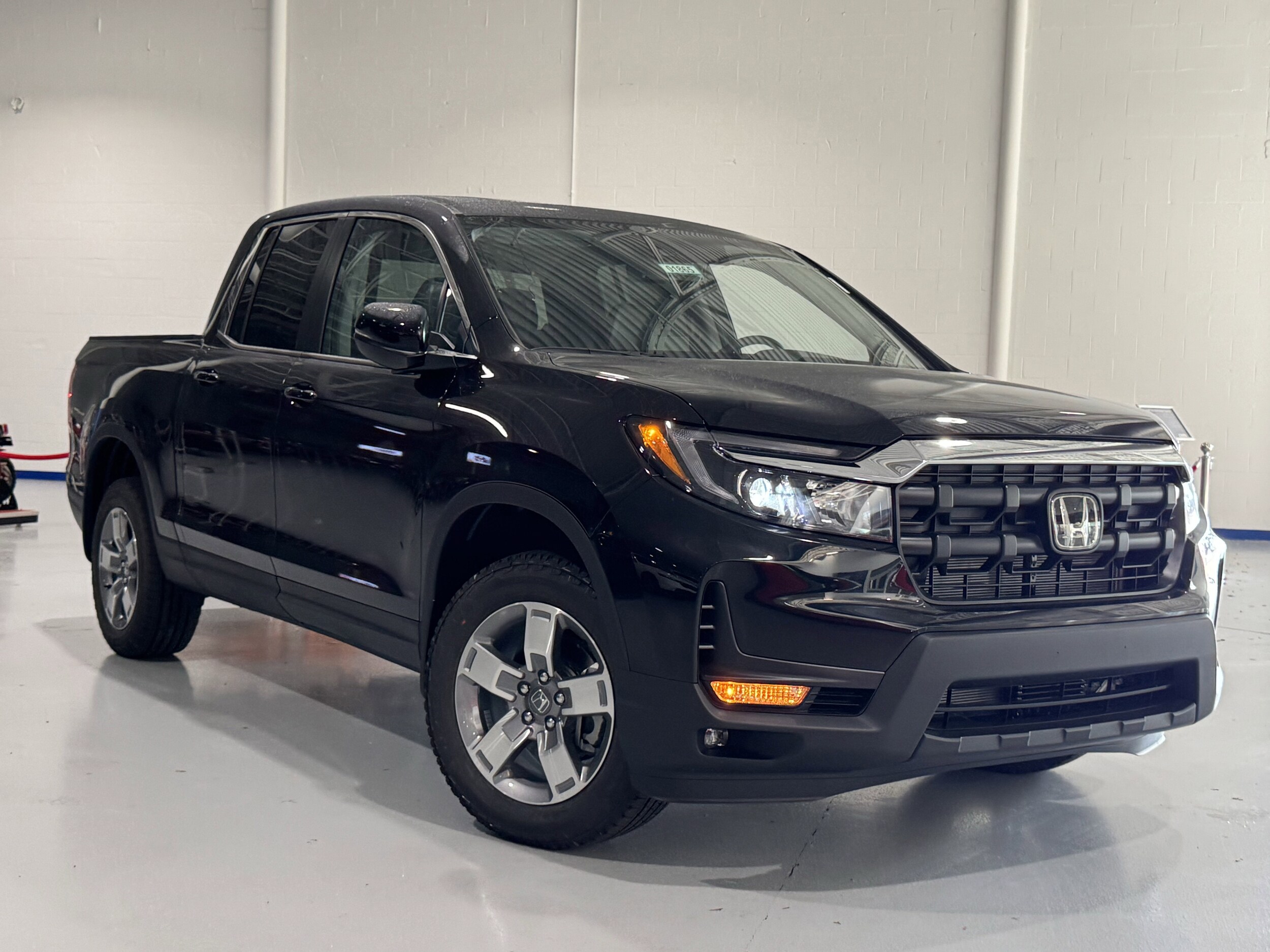 2026 Honda Ridgeline RTL photo 2