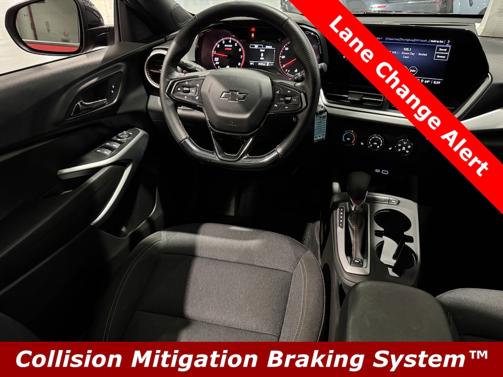 Used 2024 Chevrolet Trax FWD 4dr 1RS SUV