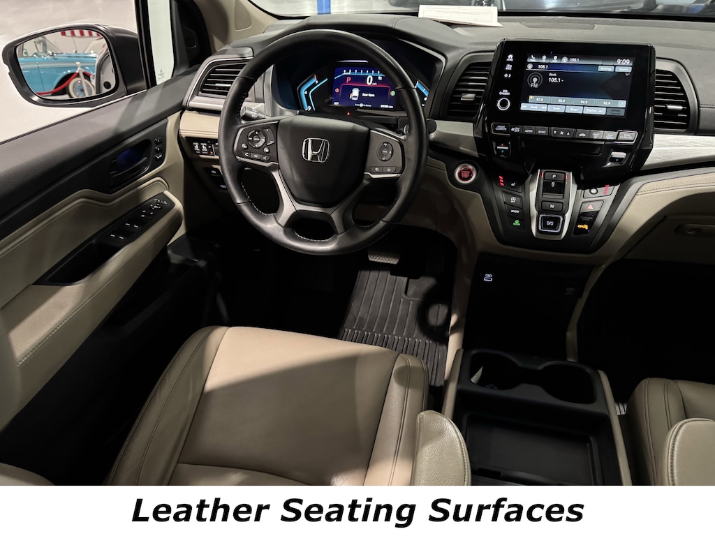 Used 2023 Honda Odyssey EX-L Auto Van