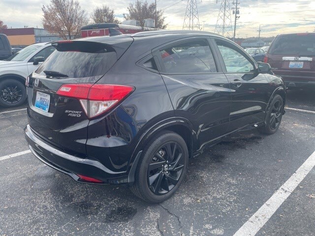 2022 Honda HR-V Sport photo 2