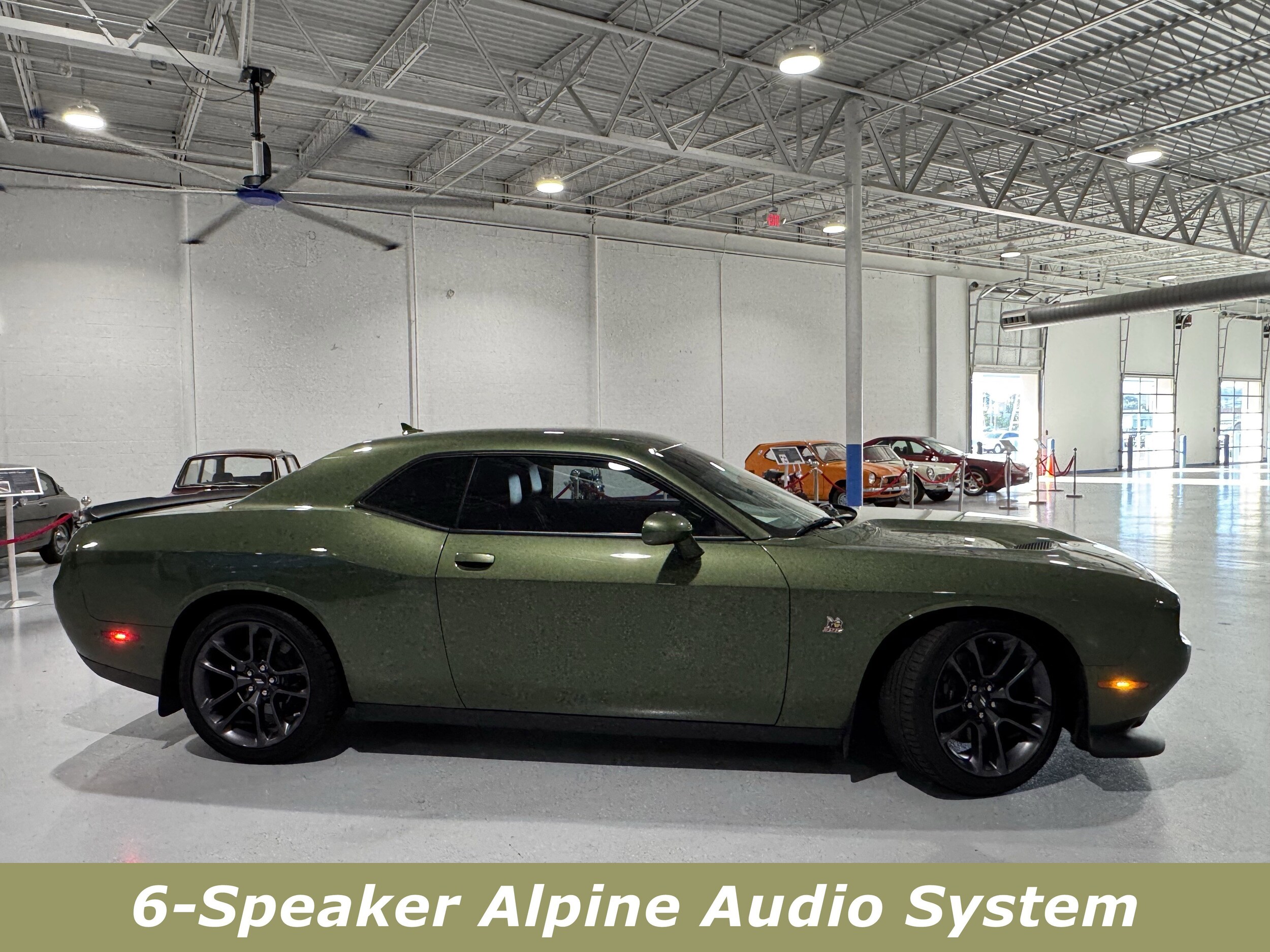 2023 Dodge Challenger R/T Scat Pack photo 2