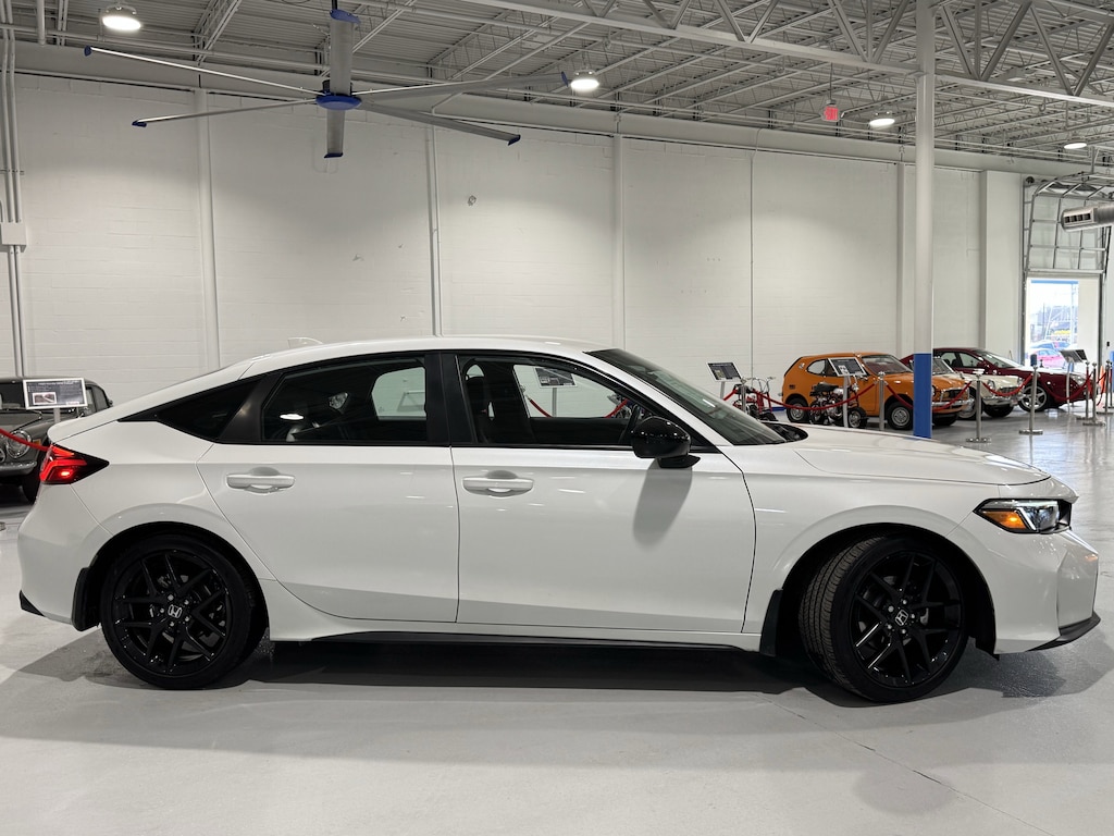 Used 2025 Honda Civic Hatchback Sport CVT Hatchback
