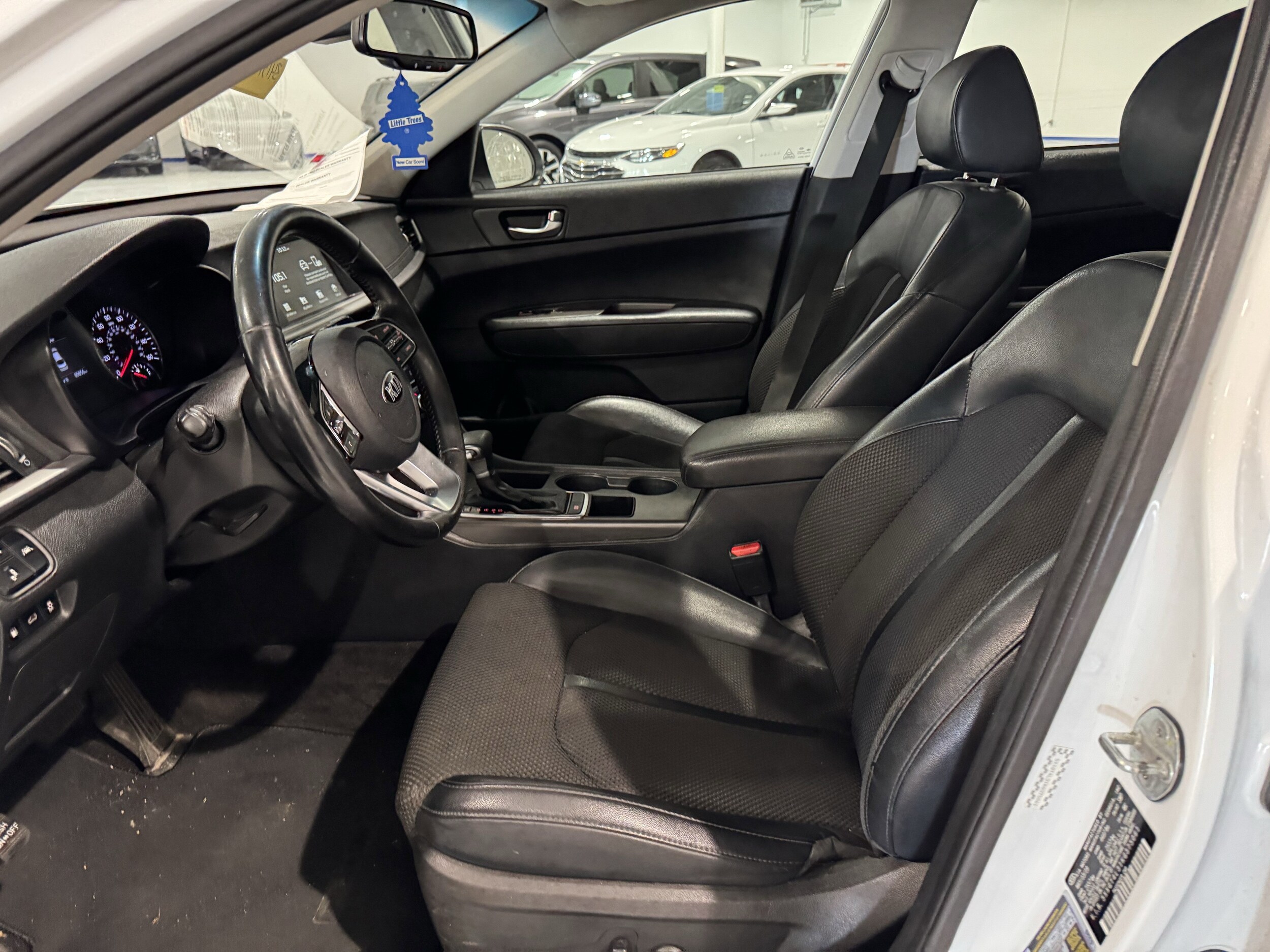 2019 Kia Optima S photo 4