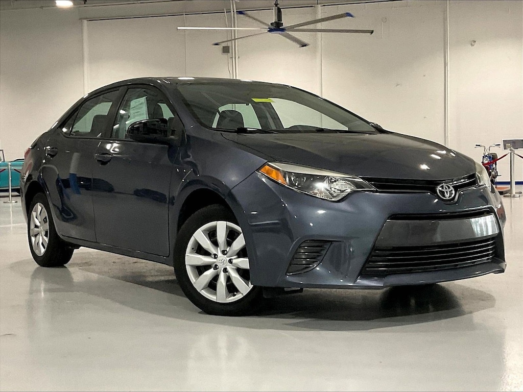 Used 2016 Toyota Corolla 4dr Sdn CVT LE Sedan