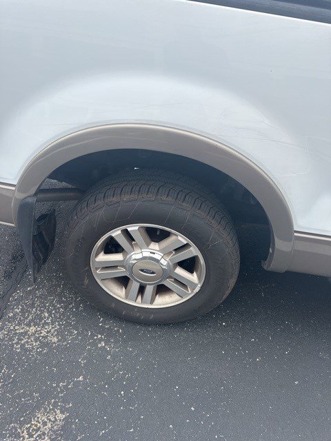 Used 2005 Ford F-150 Lariat with VIN 1FTRX12555KC46295 for sale in Louisville, KY