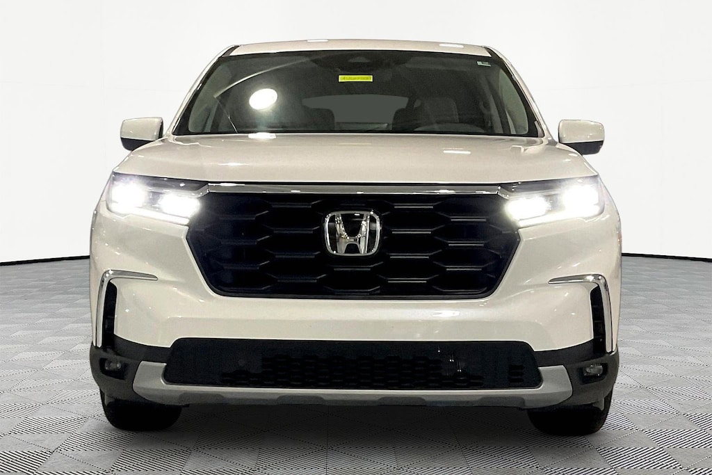 Used 2025 Honda Pilot EX-L AWD SUV