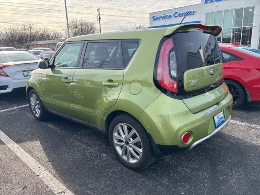 Used 2018 Kia Soul + Auto Hatchback