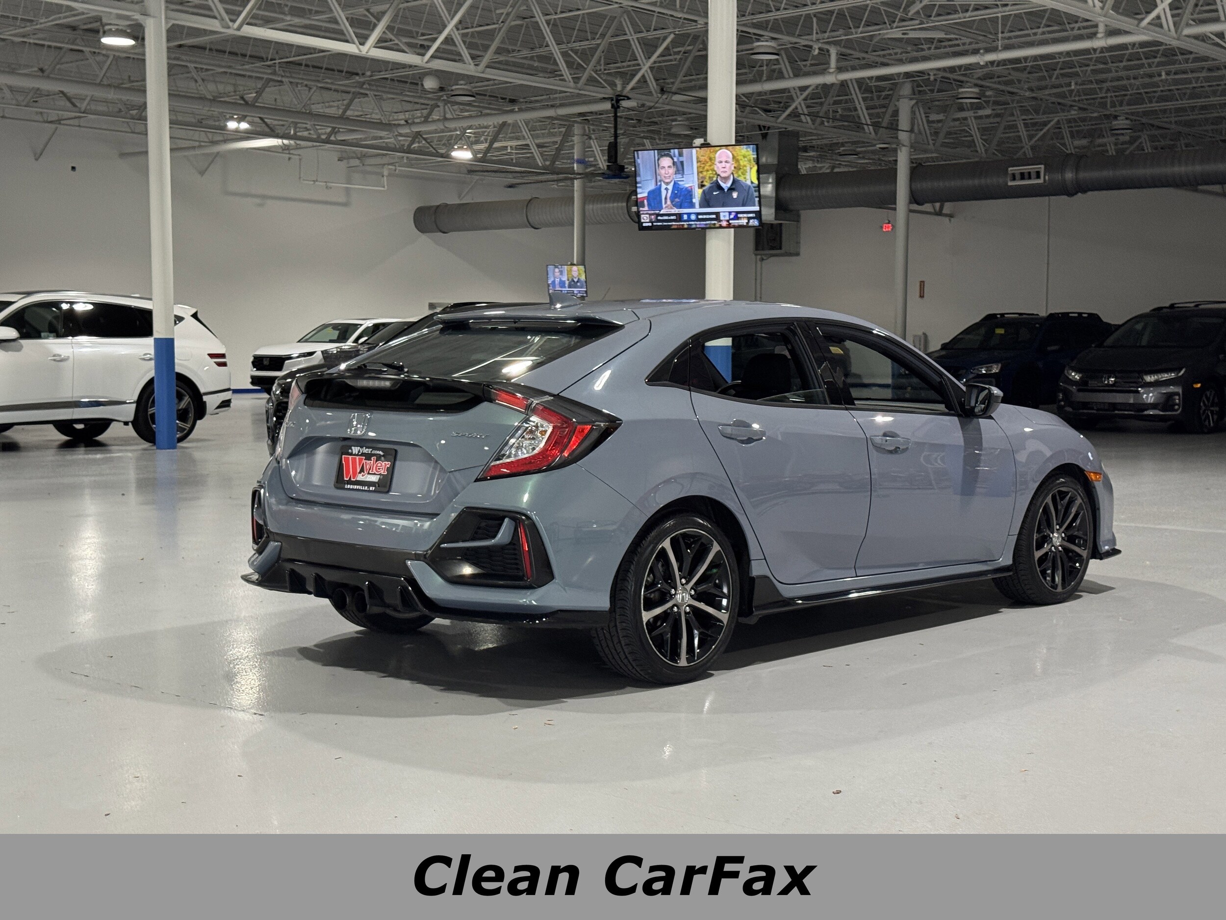 2020 Honda Civic Hatchback Sport photo 3