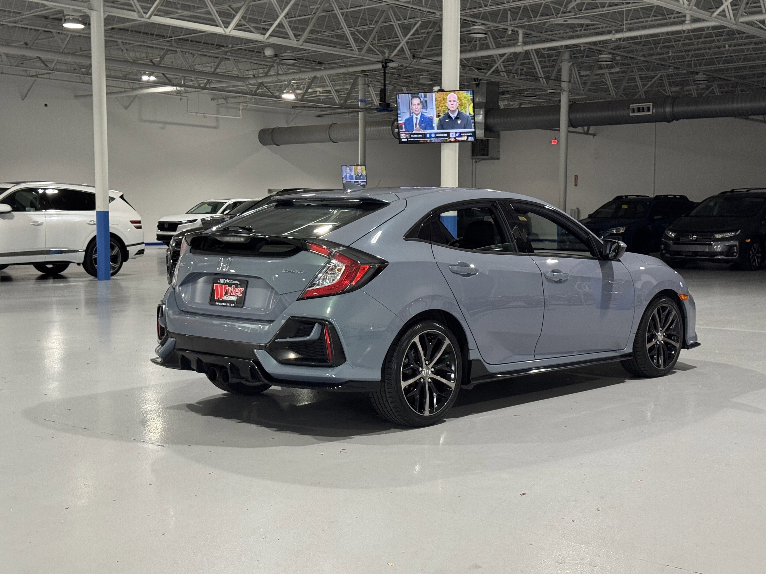 2020 Honda Civic Hatchback Sport photo 4
