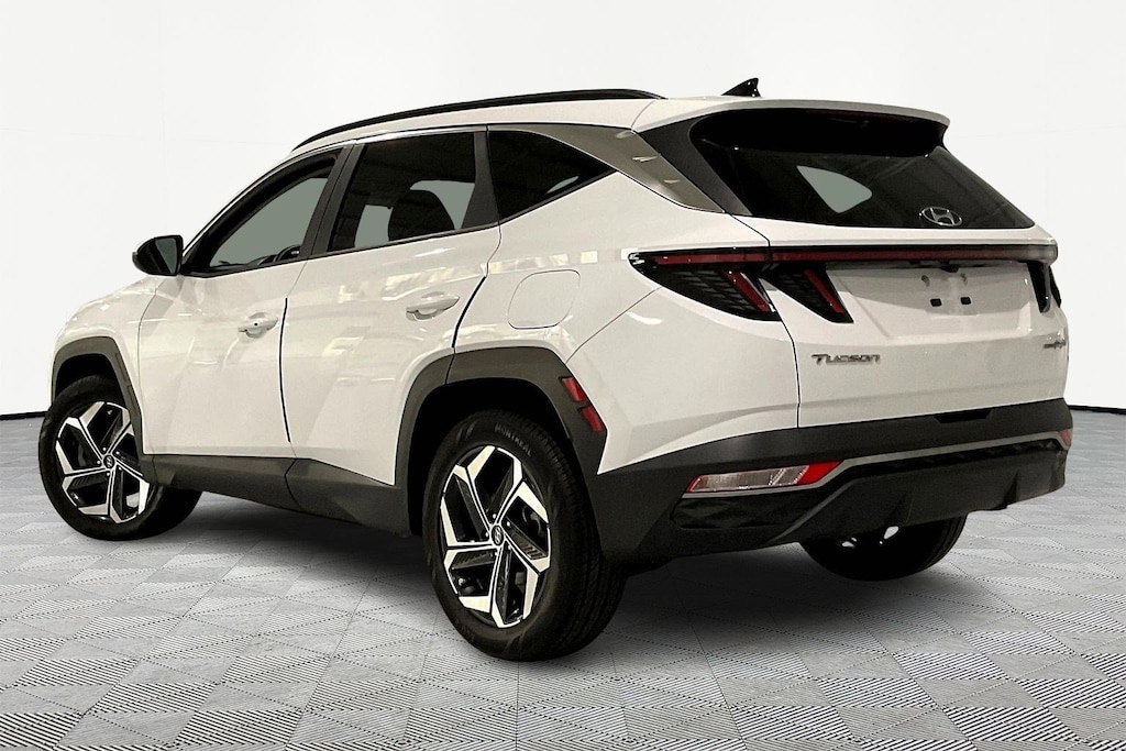 Used 2022 Hyundai Tucson Plug-In Hybrid SEL AWD SUV