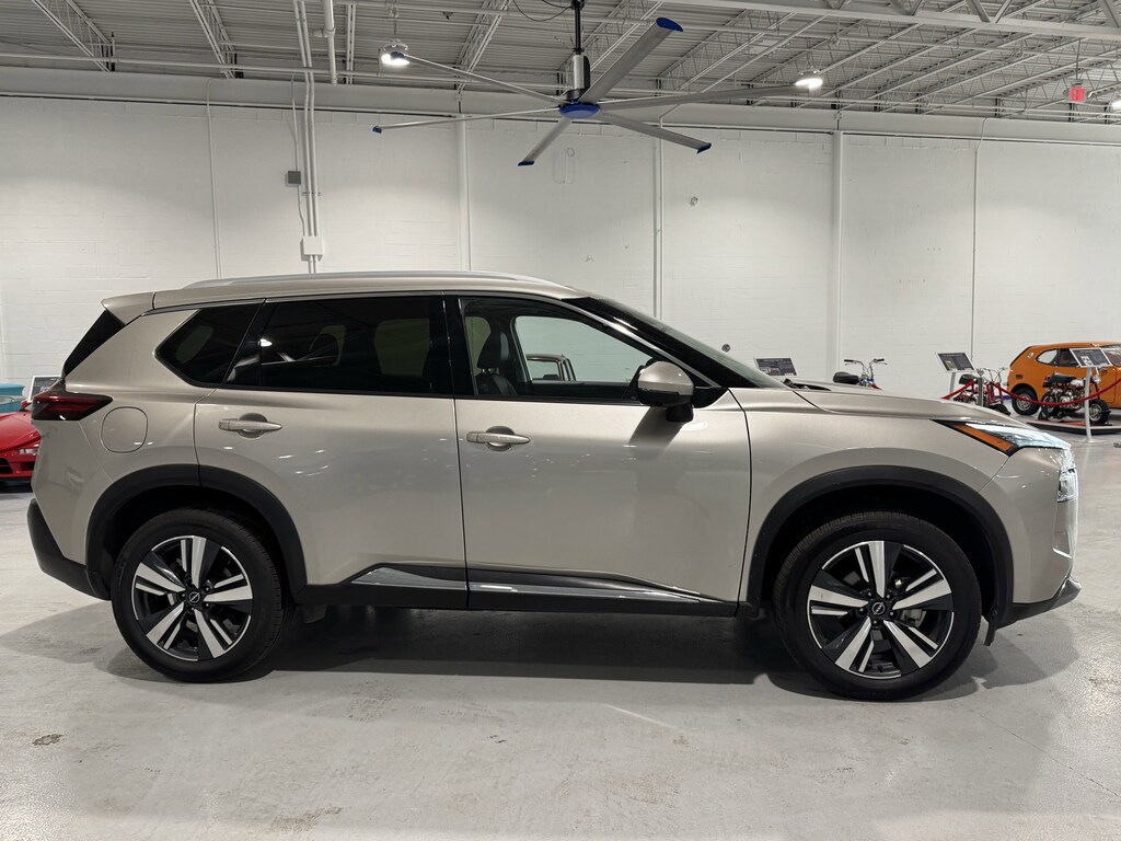 Used 2023 Nissan Rogue FWD SL SUV