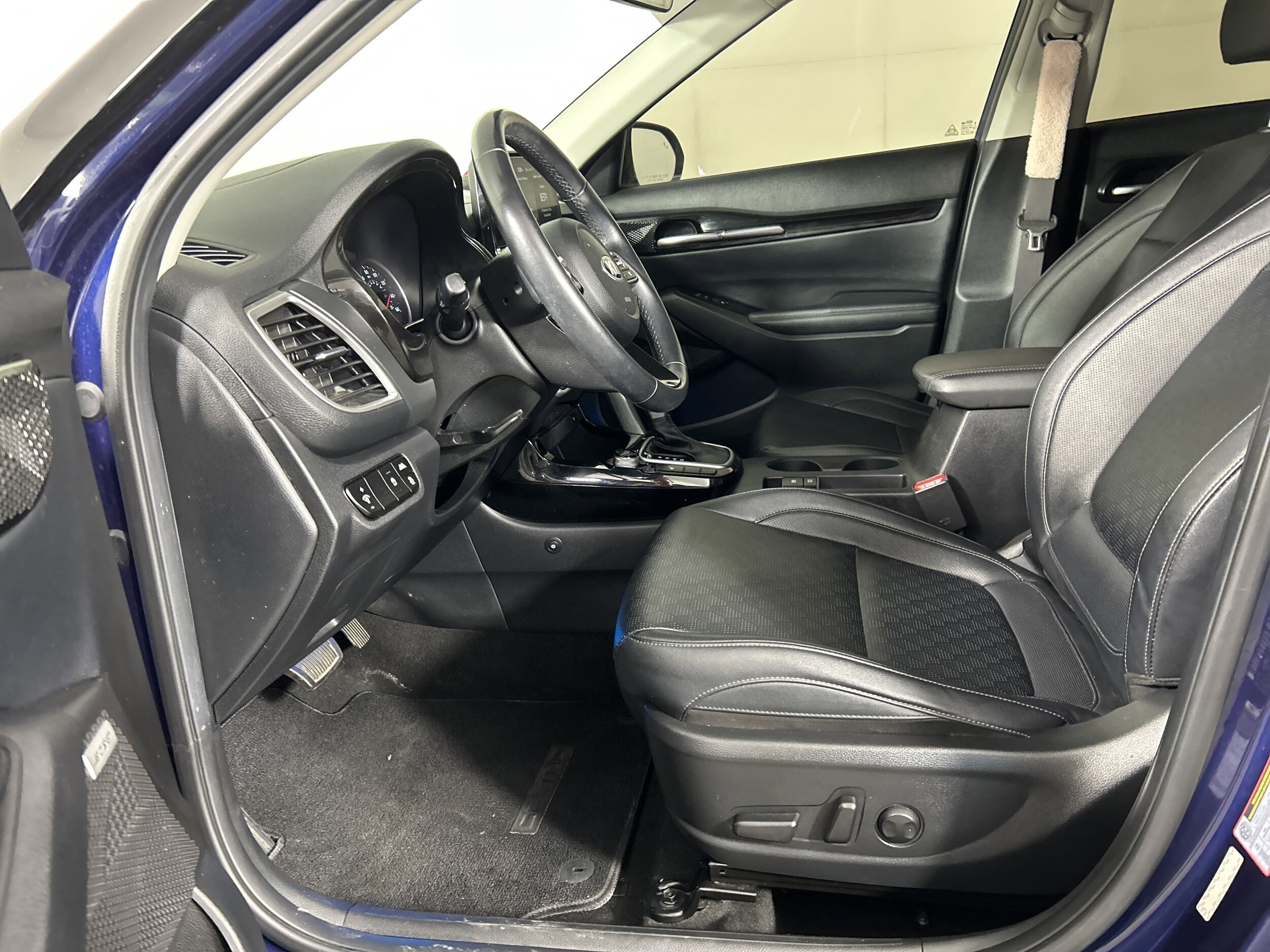 2021 Kia Seltos SX photo 4