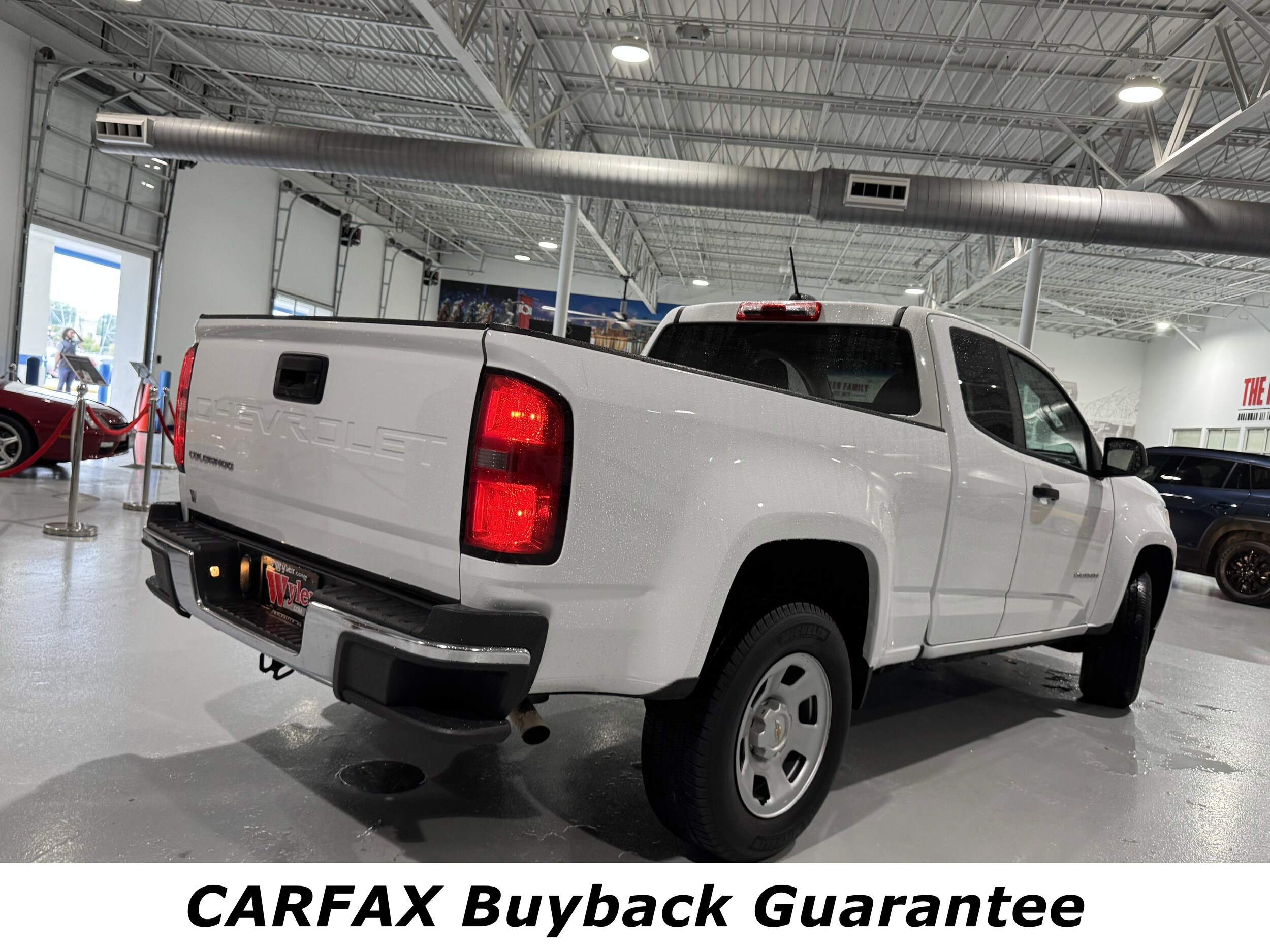 2021 Chevrolet Colorado Work Truck photo 2
