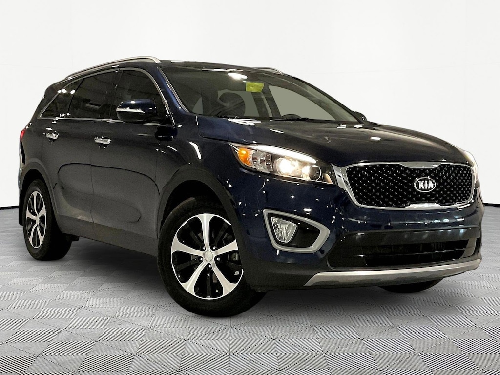 Used 2018 Kia Sorento EX FWD SUV