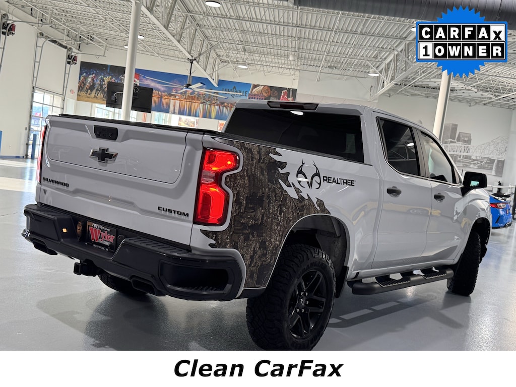 Used 2021 Chevrolet Silverado 1500 4WD Crew Cab 147 Custom Trail Boss Truck Crew Cab