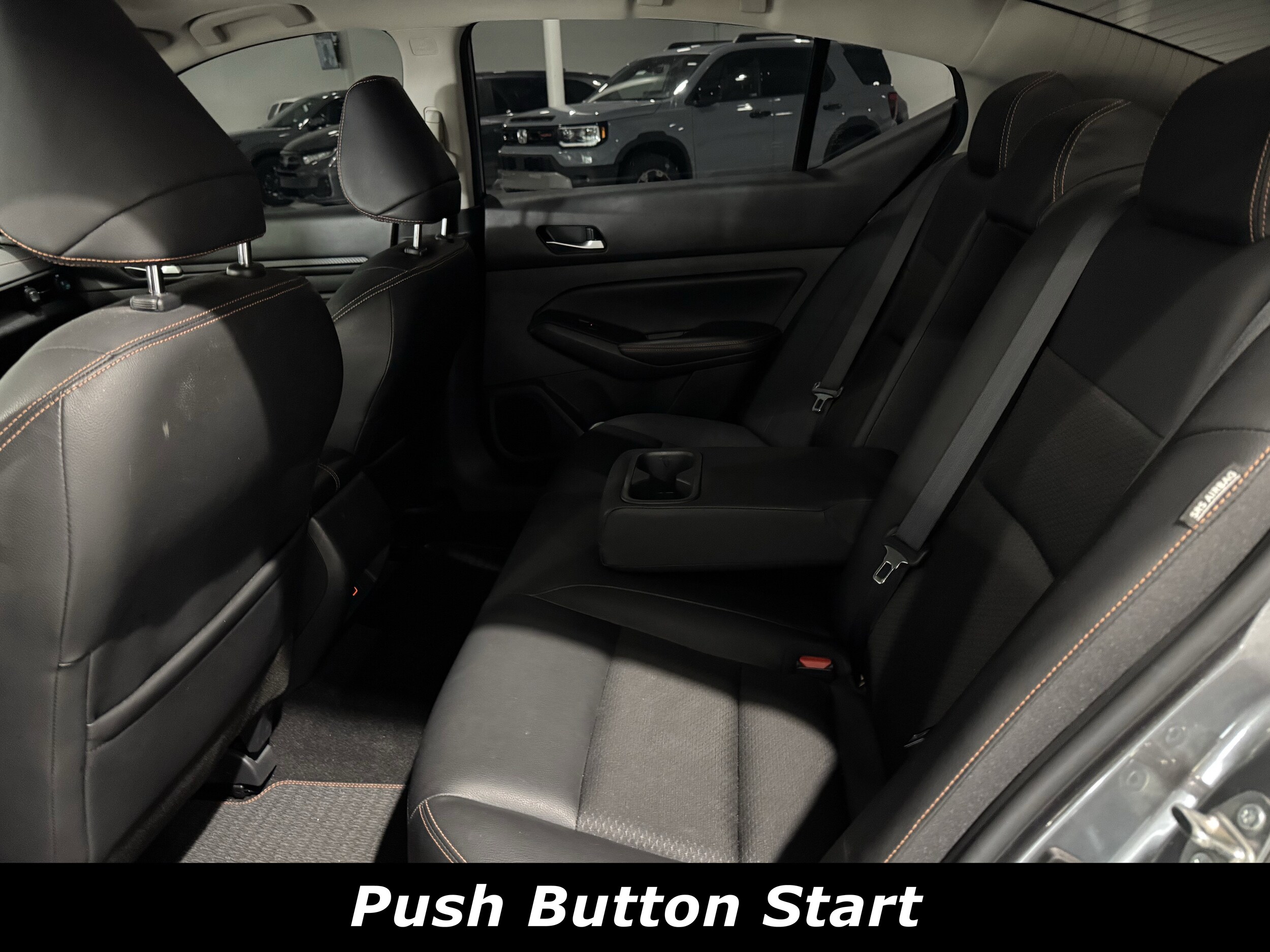 2020 Nissan Altima 2.5 SR photo 4