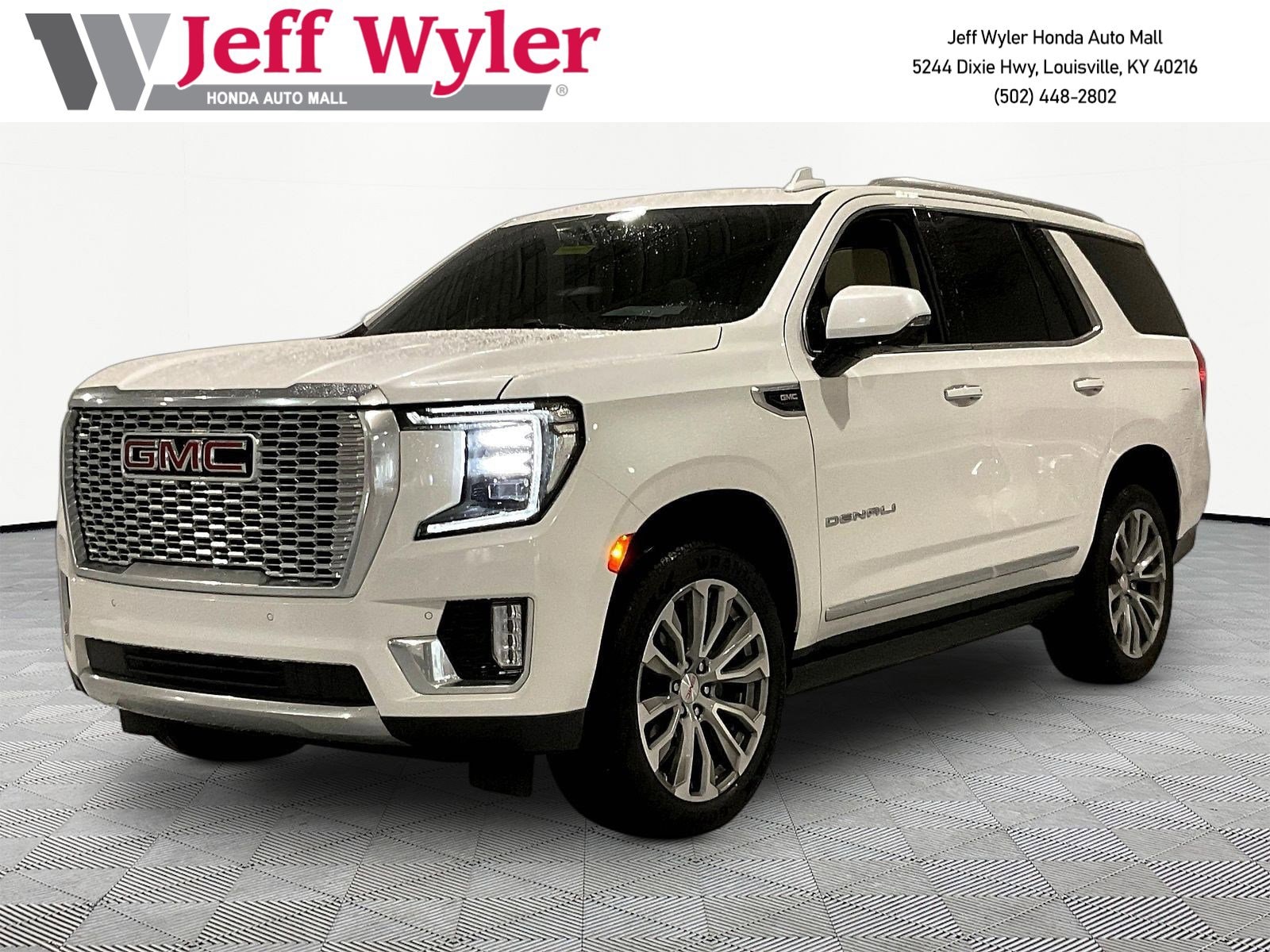 2021 GMC Yukon 4WD Denali's photo