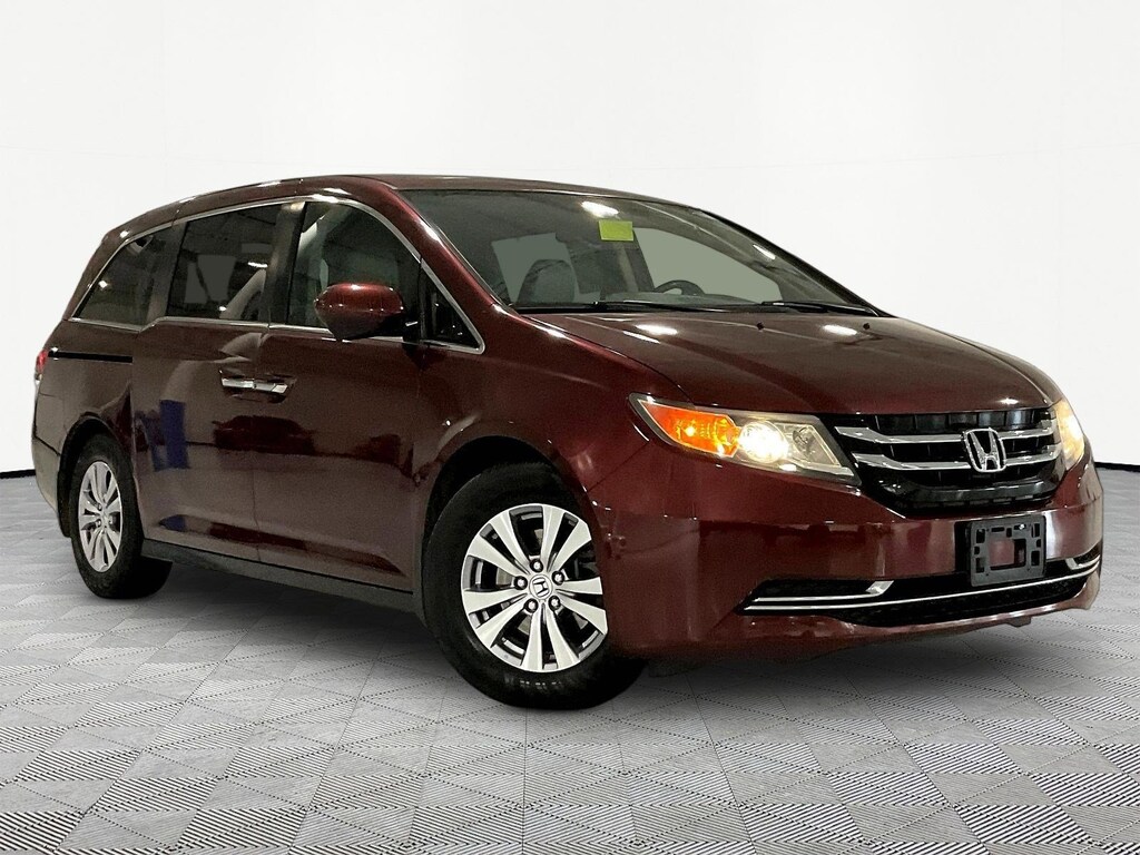 Used 2016 Honda Odyssey Van Passenger Van