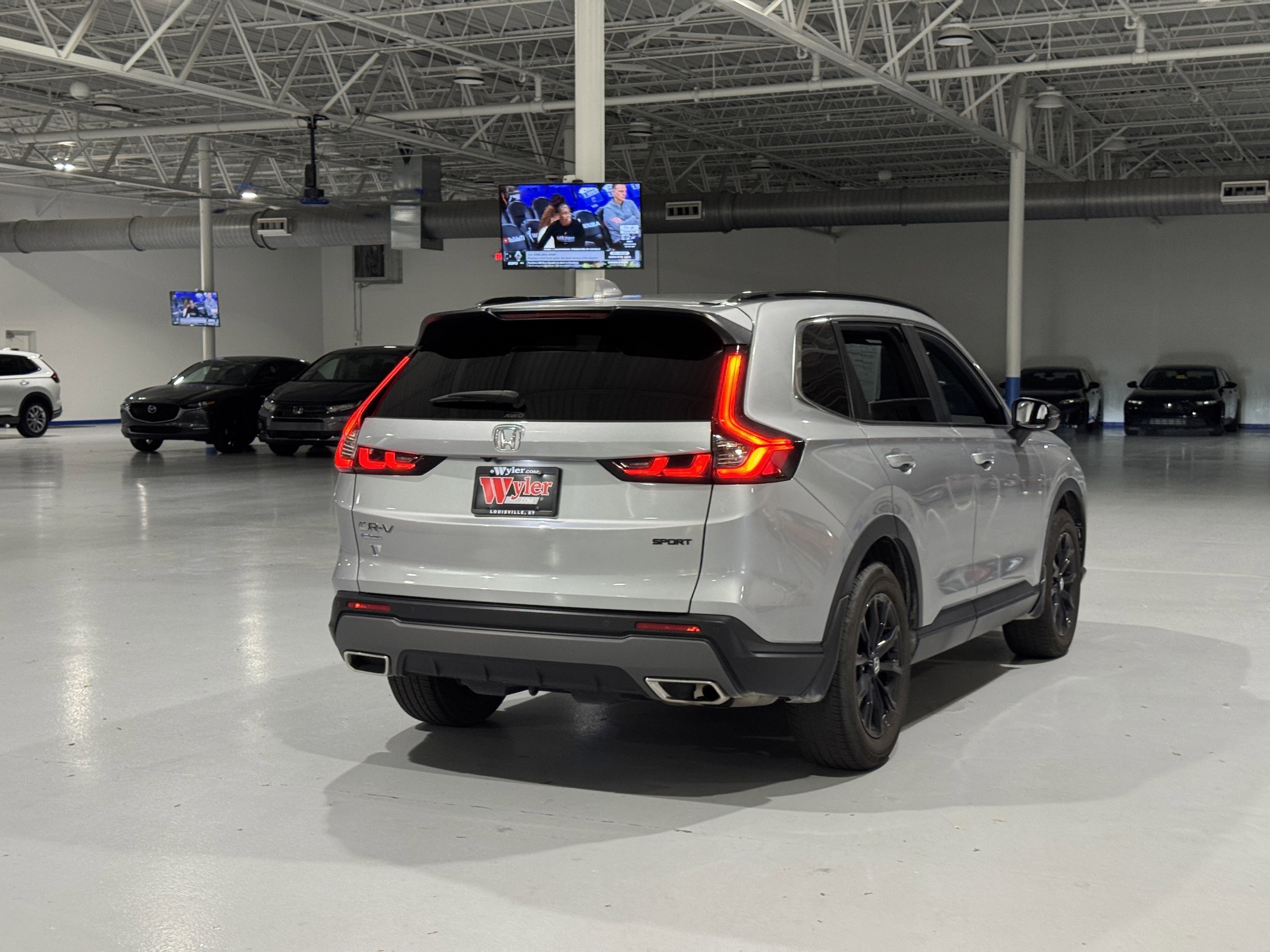 2025 Honda CR-V Hybrid Sport-L photo 3