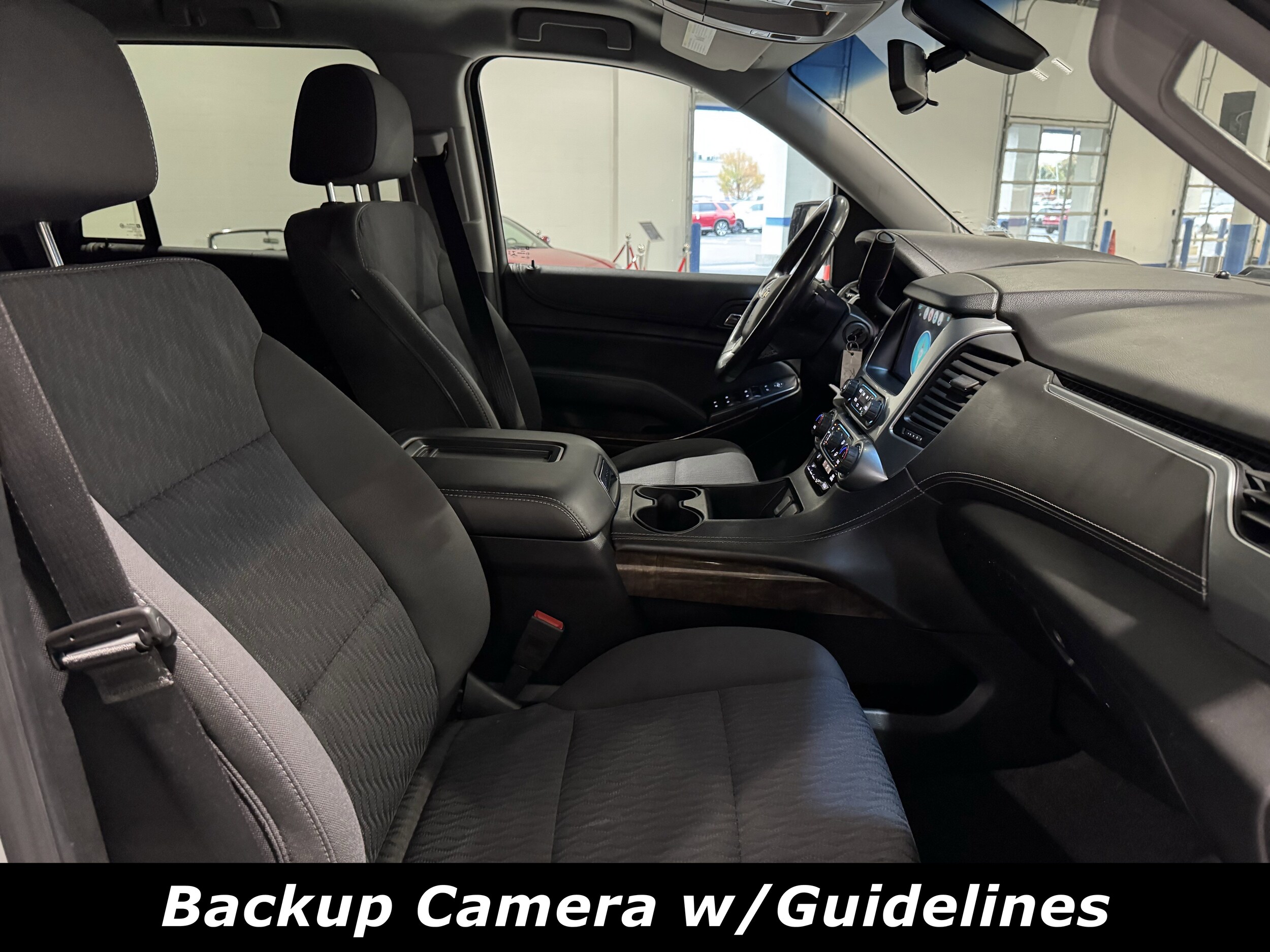 2020 Chevrolet Tahoe LS photo 4