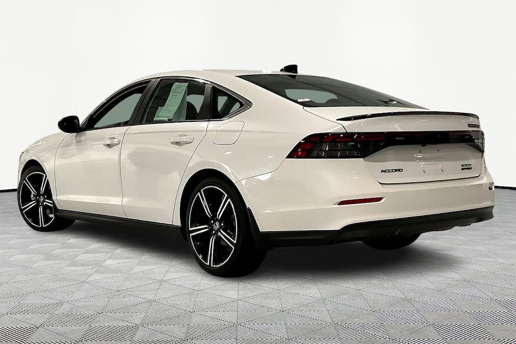 Used 2023 Honda Accord Hybrid Sedan