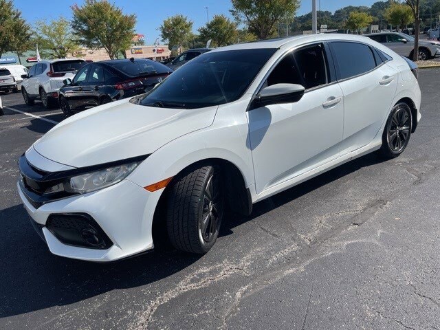 2019 Honda Civic Hatchback EX photo 3