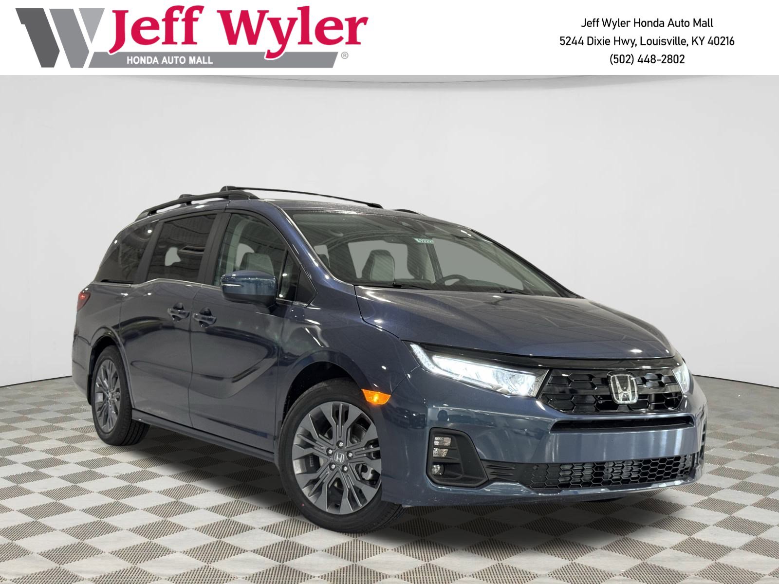 2026 Honda Odyssey Touring's photo