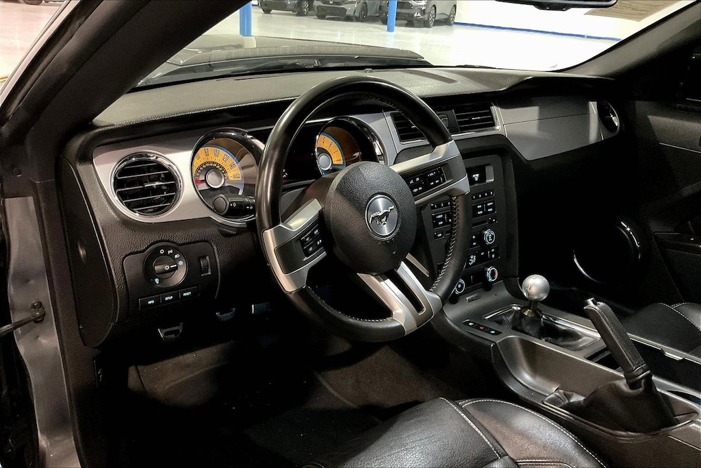 Used 2011 Ford Mustang 2dr Cpe GT Premium Coupe