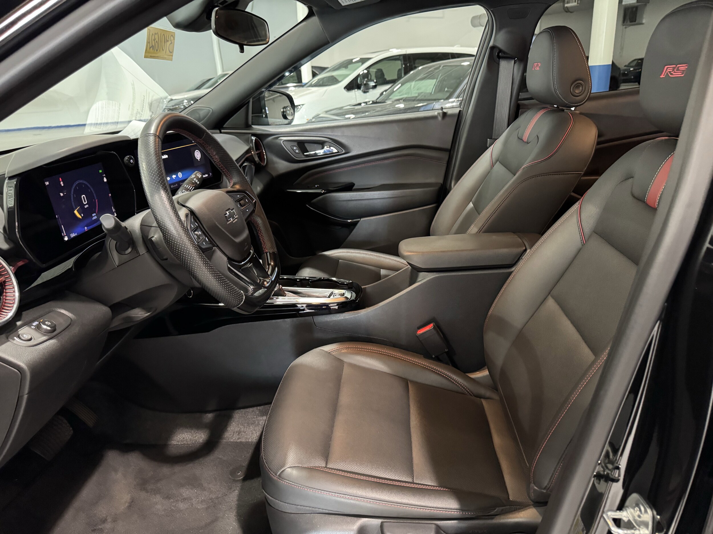 2025 Chevrolet Trax photo 4