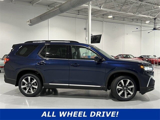 2025 Honda Pilot Elite photo 2