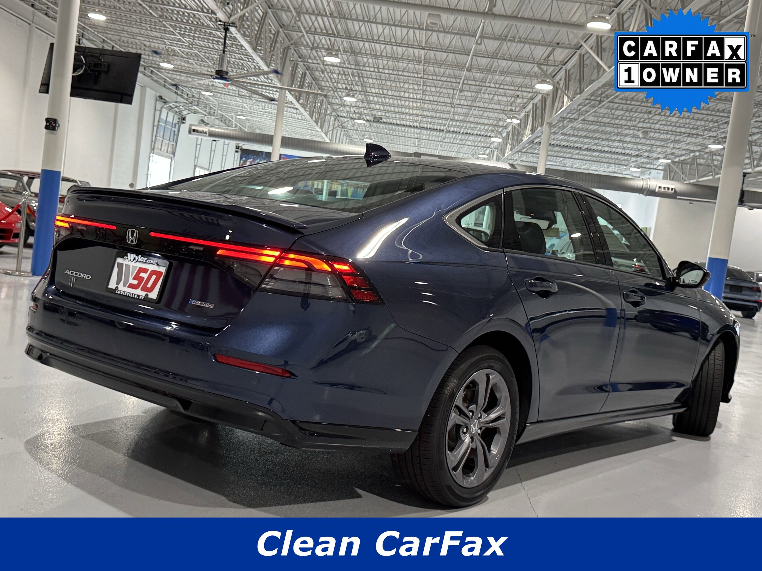2025 Honda Accord Hybrid EX-L photo 3