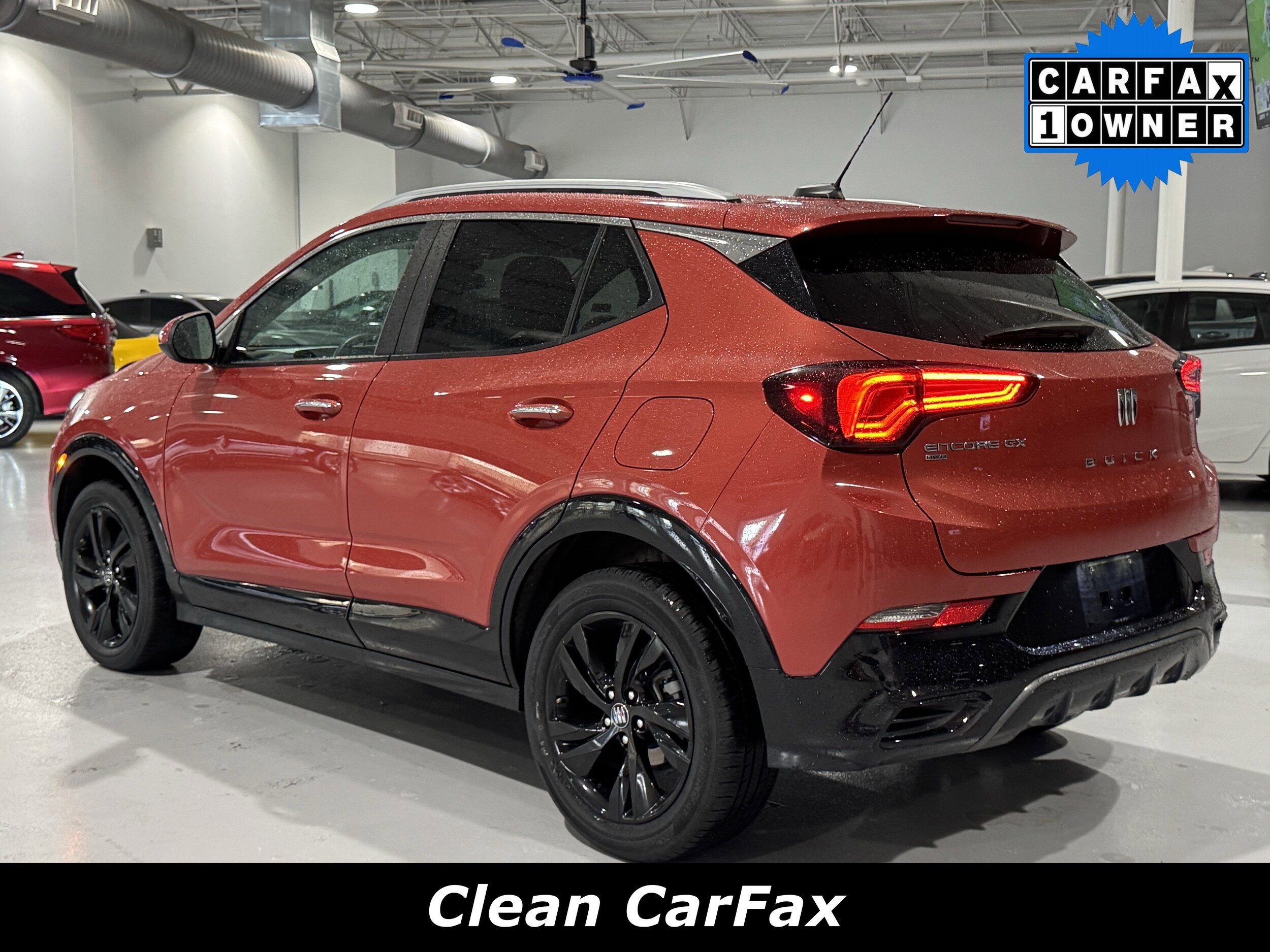 2024 Buick Encore GX Sport Touring photo 2