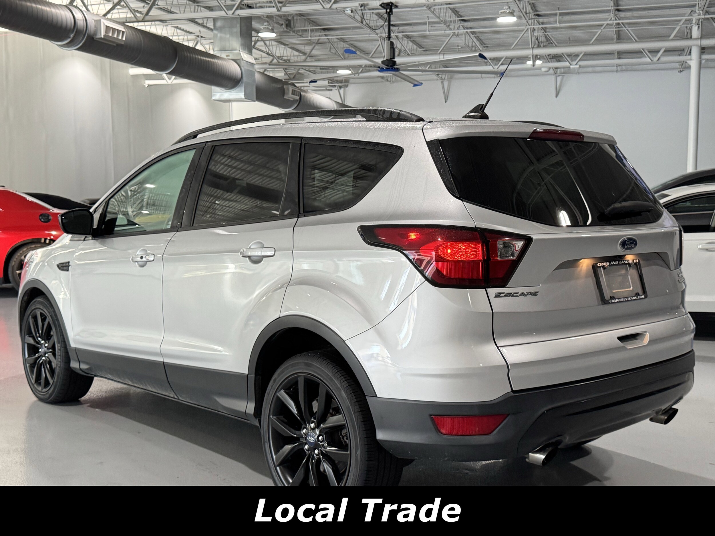 2019 Ford Escape SE photo 2