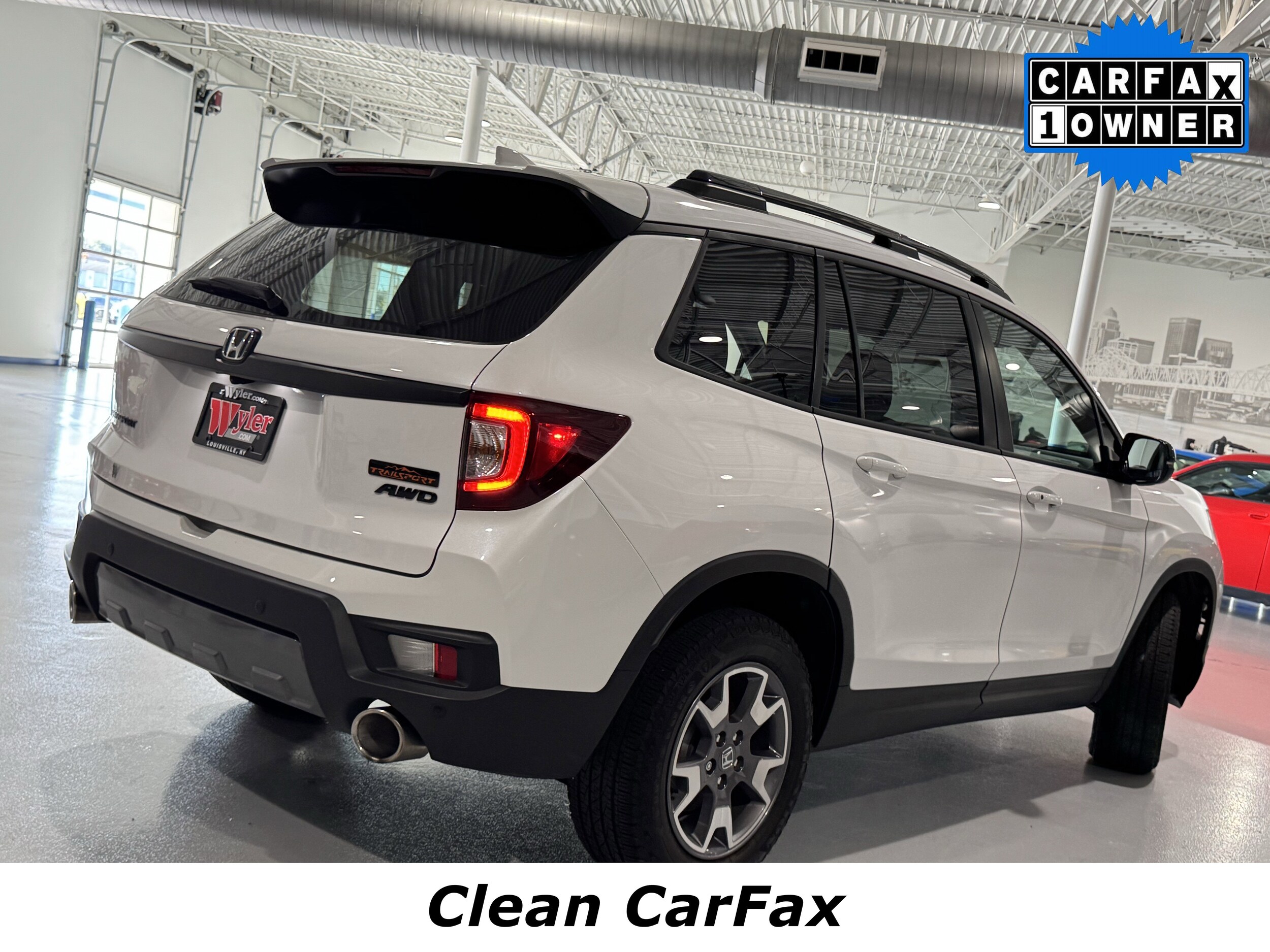 2023 Honda Passport TrailSport photo 3