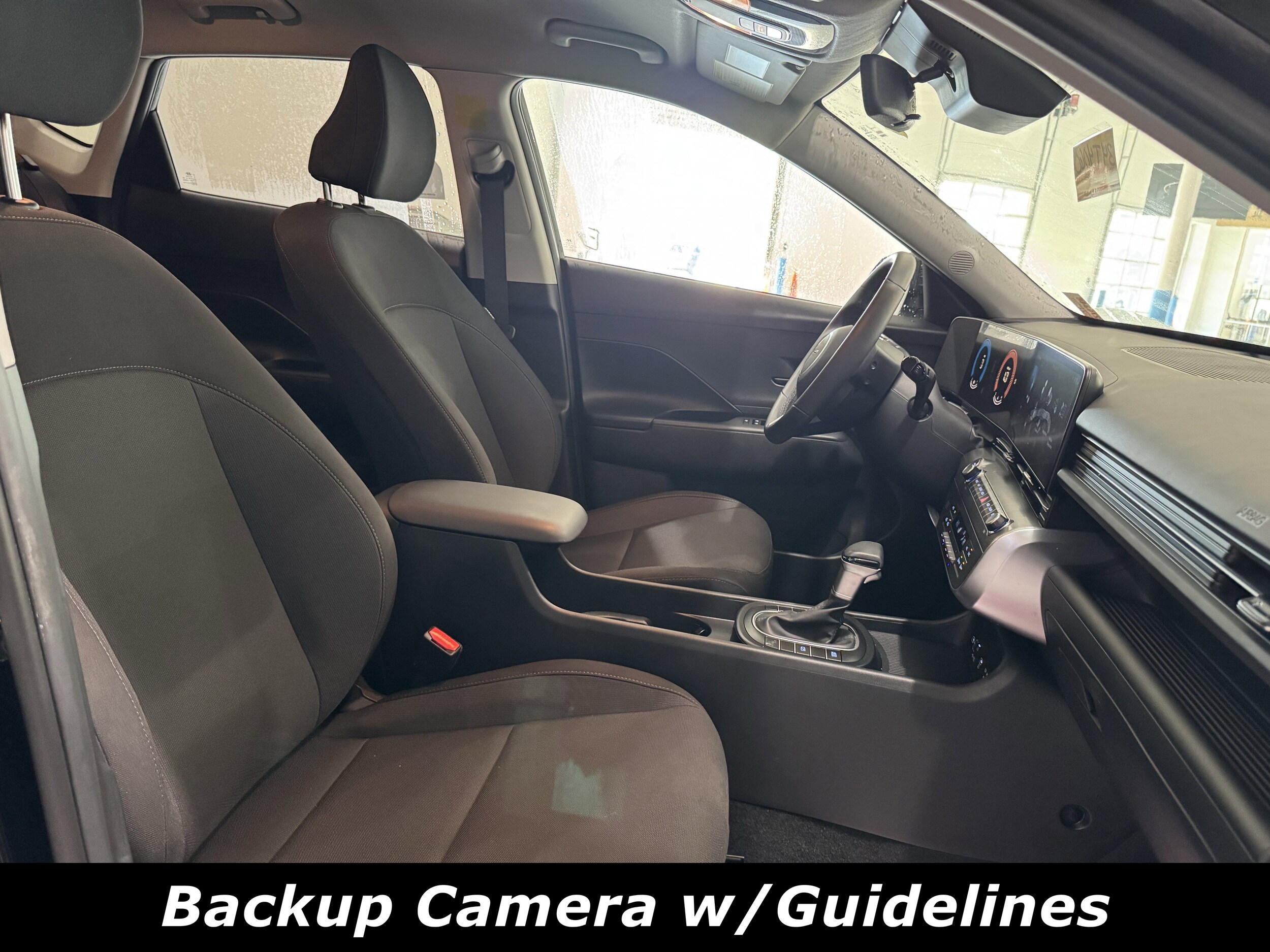 2024 Hyundai Kona SEL photo 4