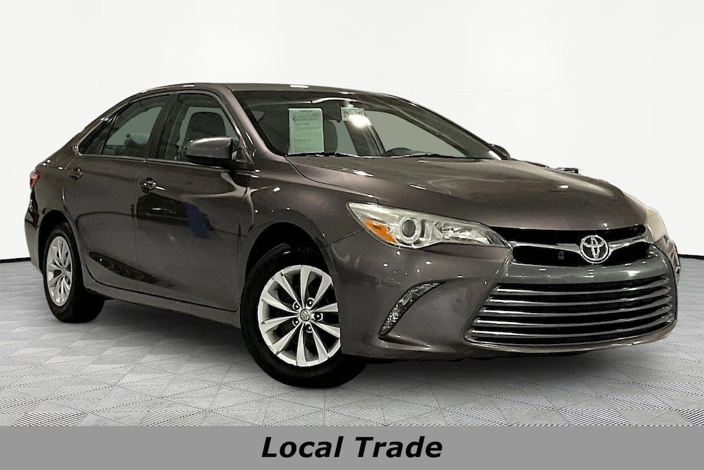 Used 2015 Toyota Camry 4dr Sdn I4 Auto LE Sedan