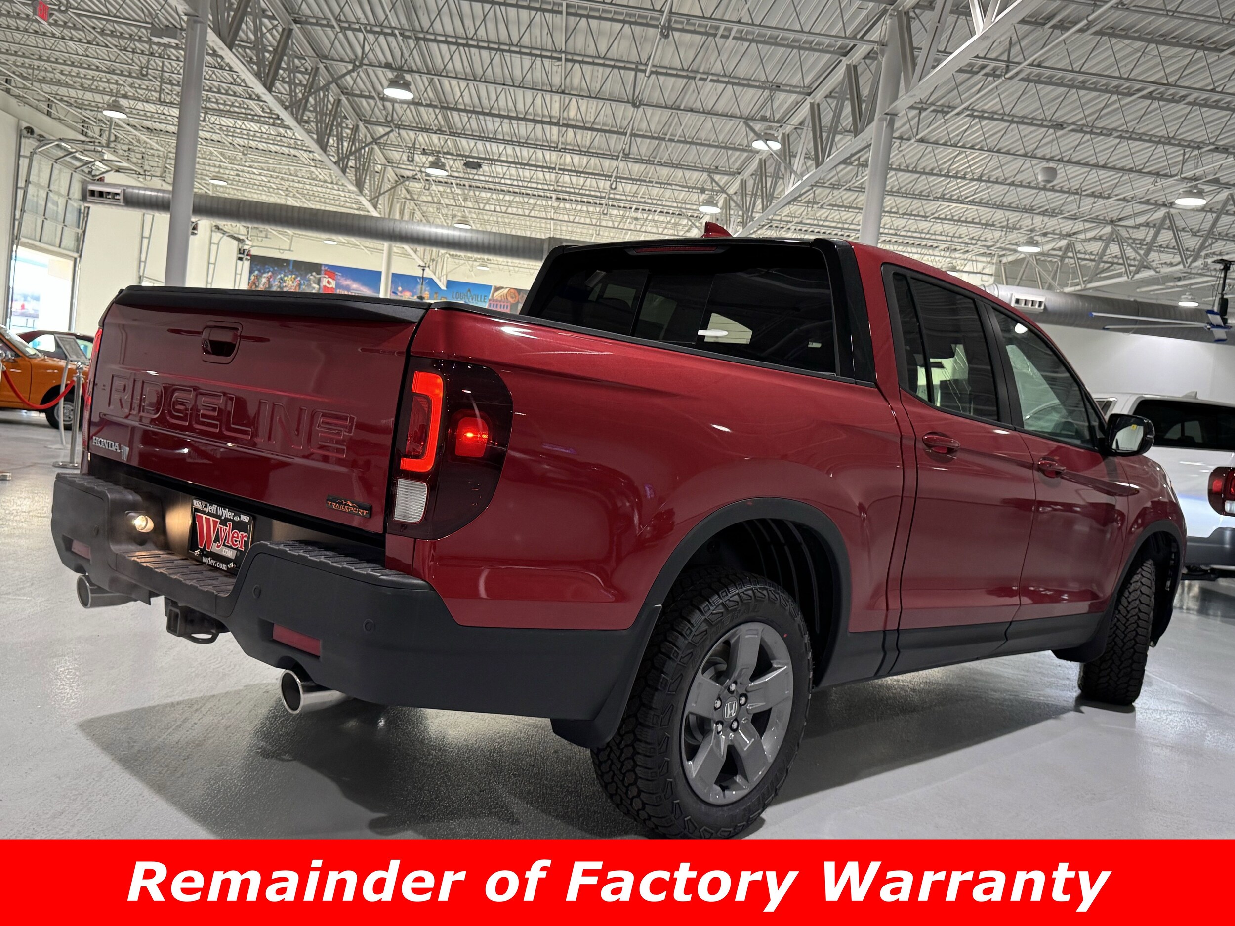 2025 Honda Ridgeline TrailSport photo 3