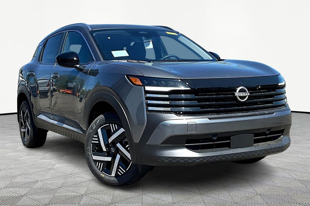 Used 2026 Nissan Kicks SV FWD SUV