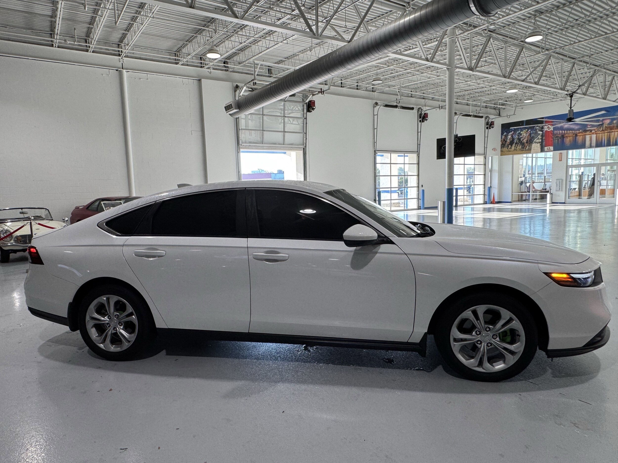 2023 Honda Accord LX photo 2
