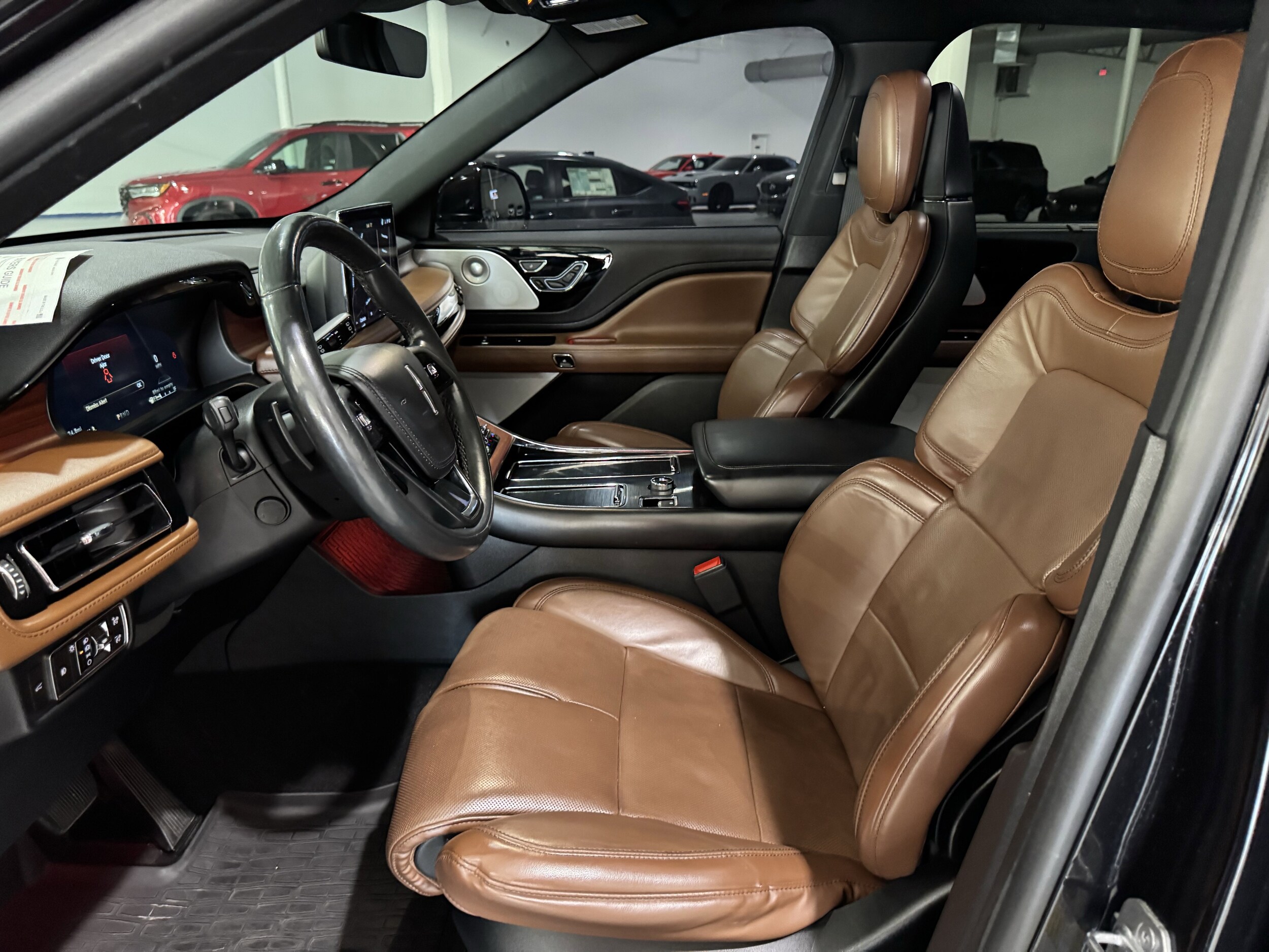 2021 Lincoln Aviator Reserve photo 2