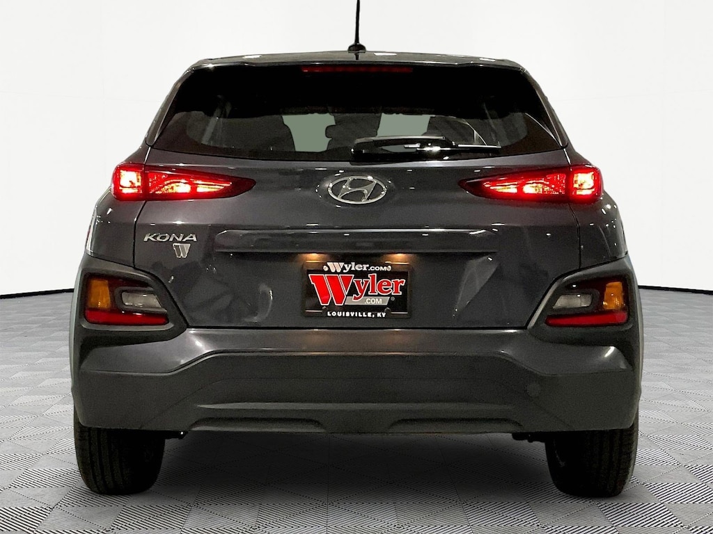Used 2021 Hyundai Kona SE Auto FWD SUV